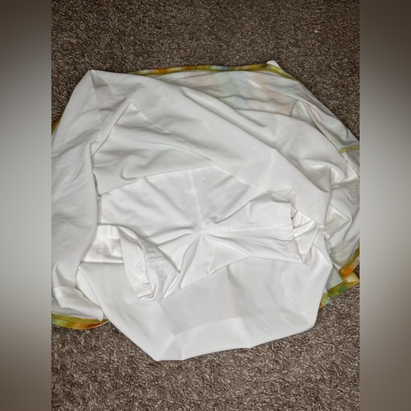 Calia by Carrie Underwood Flora Multicolor Double Layer Mesh Golf Skort - Picture 3 of 7